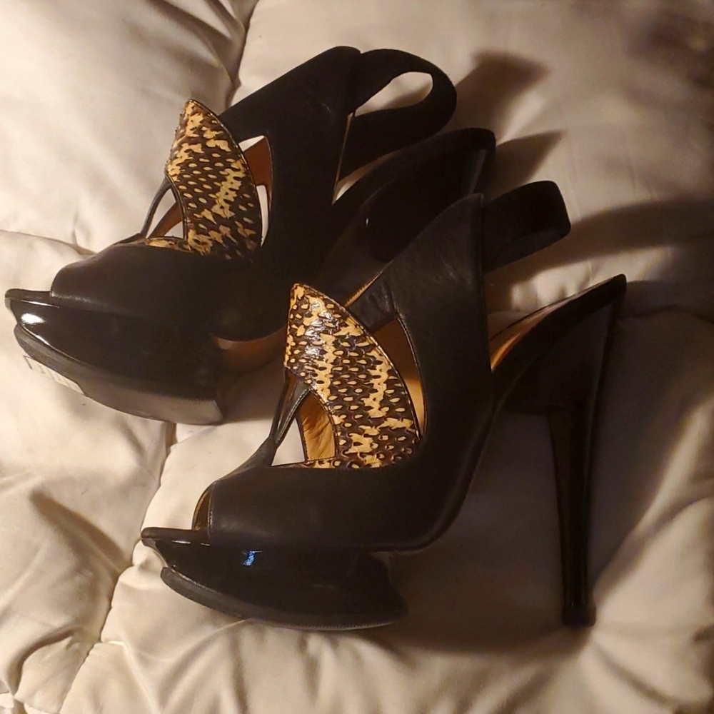 Nicholas Kirkwood snakewood slingback heels